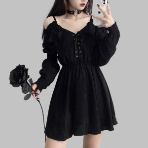 Vestido gótico de mangas compridas