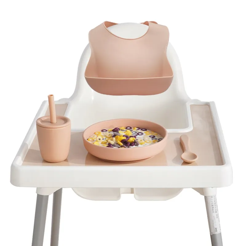 Kit Prato com Ventosa, Colher e Babador de Silicone (3 peças) - Image 6
