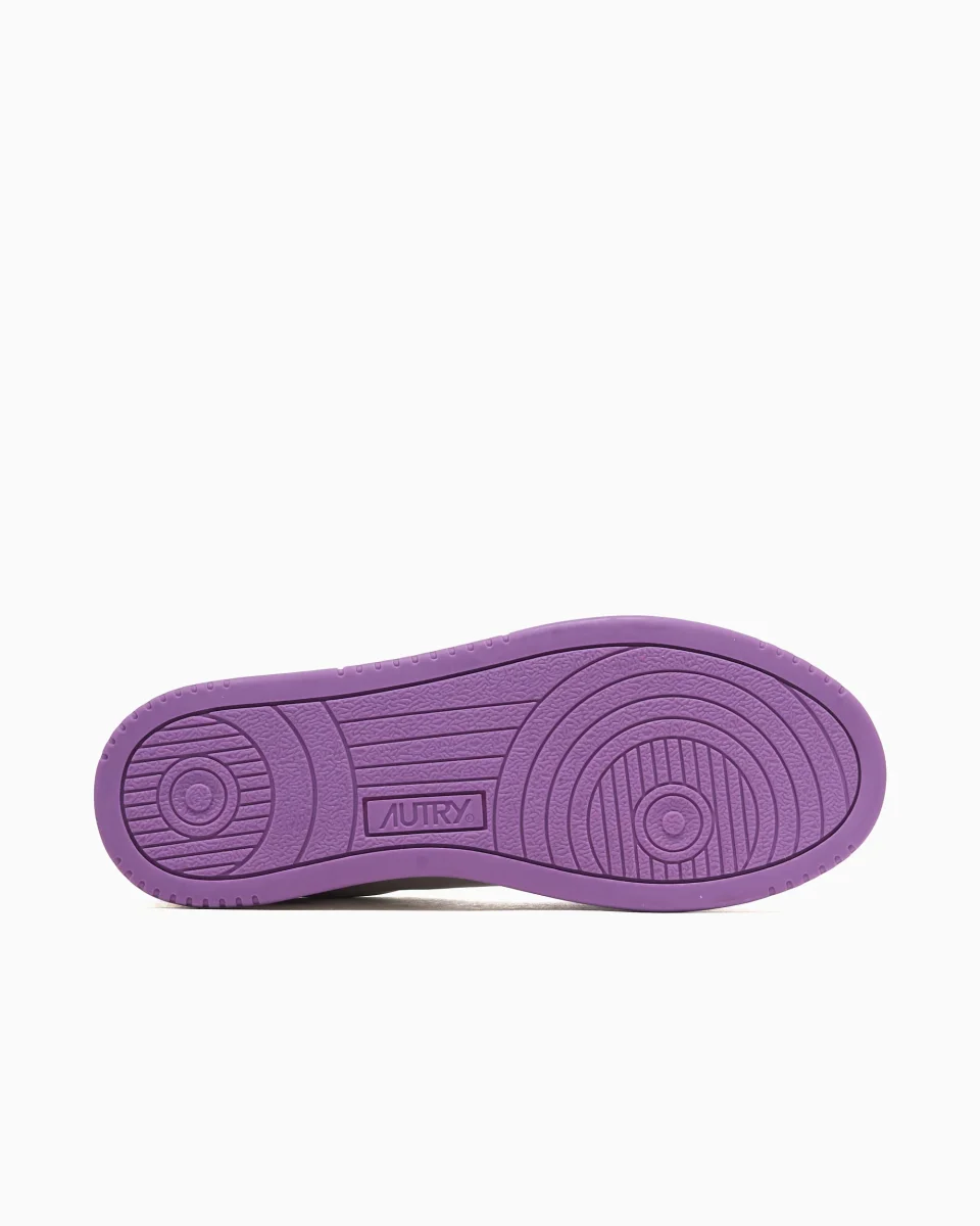 Autry Women's Medalist Low Leather - Image 5